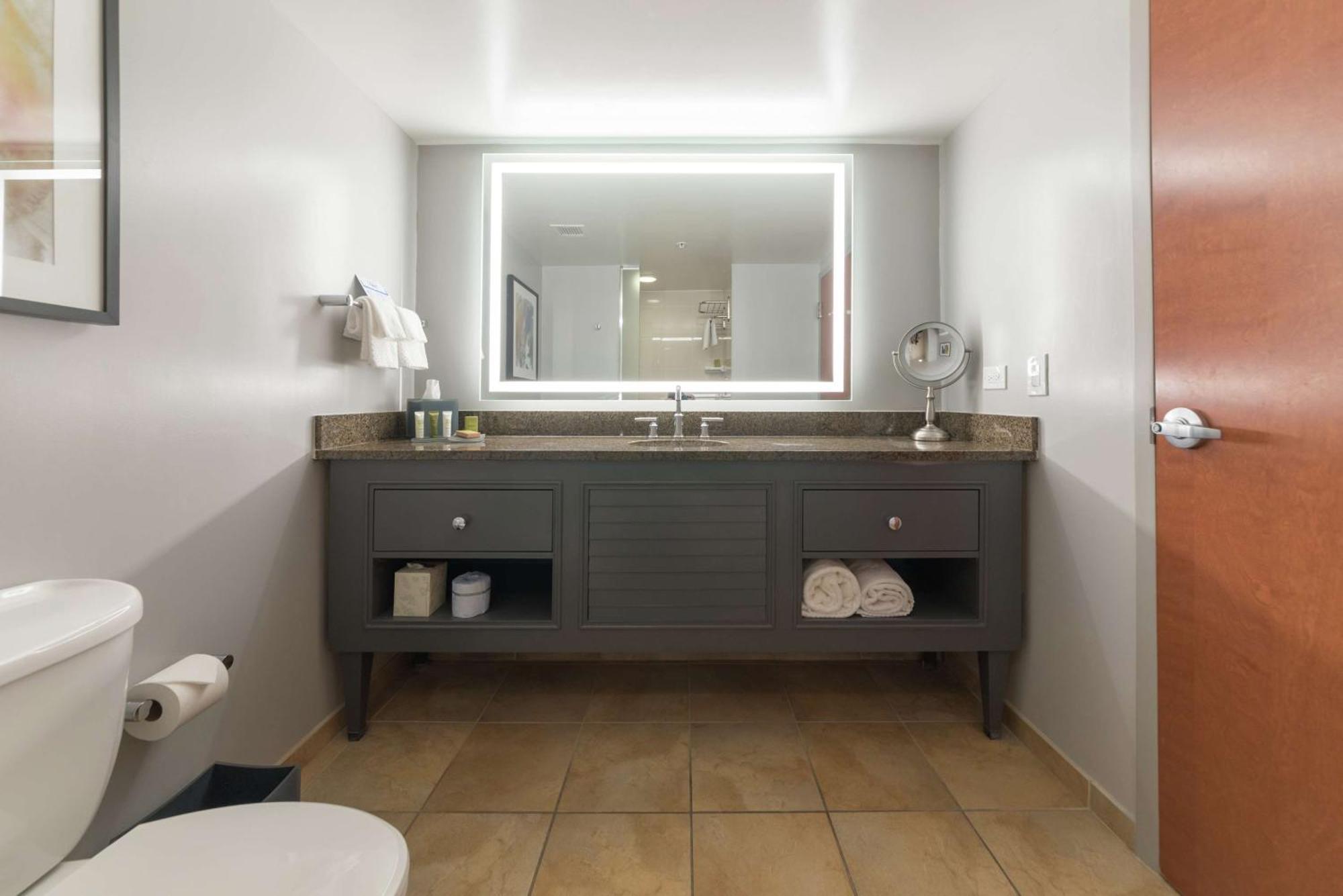 Hilton Melbourne Beach Oceanfront Eksteriør bilde